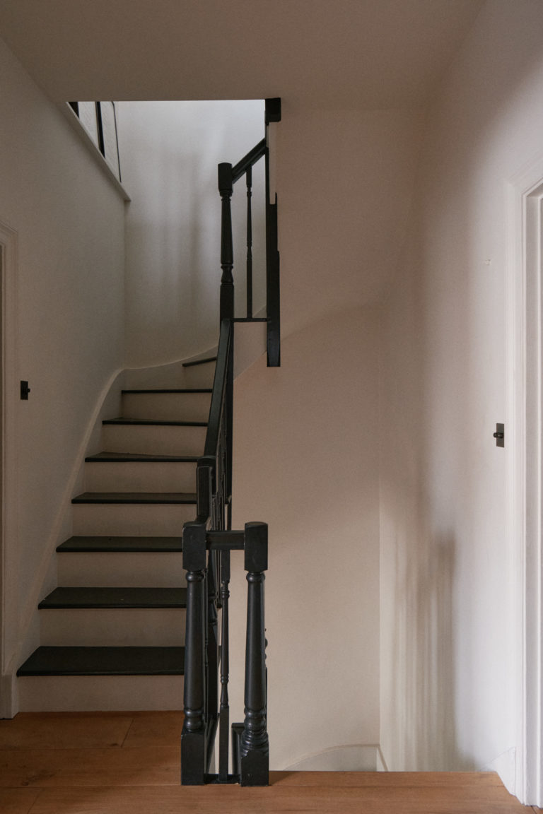 NOTO LONDON, NW2 - SHOOTFACTORY - LONDON HOUSES