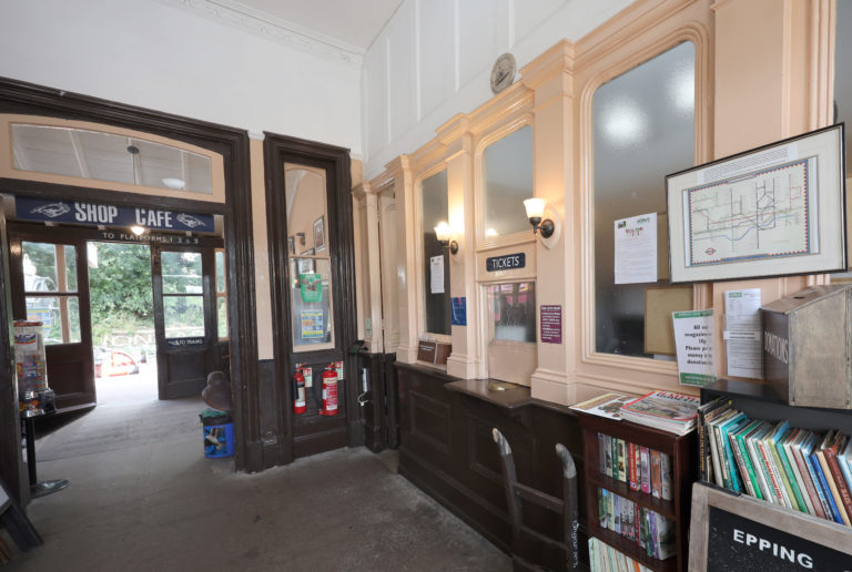 RAILWAY EPPING, CM5 - SHOOTFACTORY - QUIRKY & UNUSUAL LOCATIONS