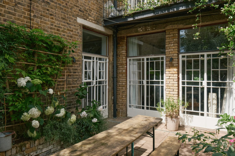 VESTRY LONDON, NW10 - SHOOTFACTORY - LONDON HOUSES