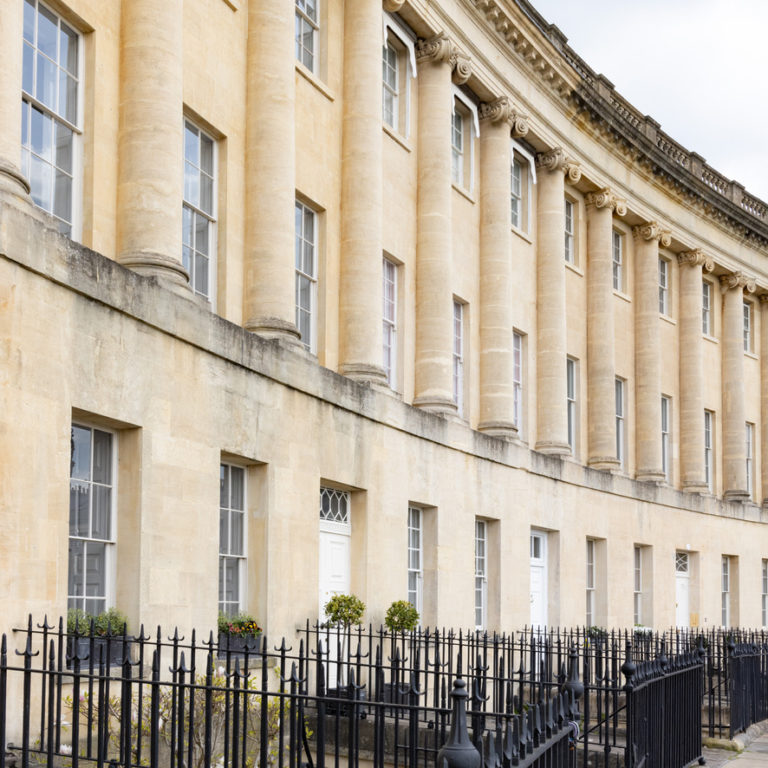 CRESCENT BATH,BA1 - SHOOTFACTORY - OTHER UK HOUSES