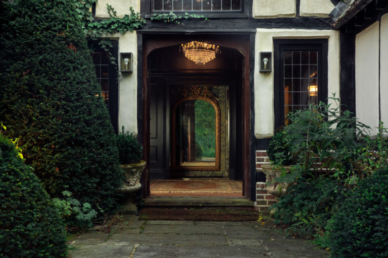WINDSOR MANOR BERKSHIRE, SL4 - SHOOTFACTORY - OTHER UK HOUSES
