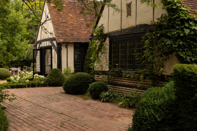 WINDSOR MANOR BERKSHIRE, SL4 - SHOOTFACTORY - OTHER UK HOUSES