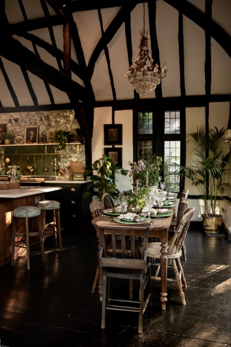 WINDSOR MANOR BERKSHIRE, SL4 - SHOOTFACTORY - OTHER UK HOUSES