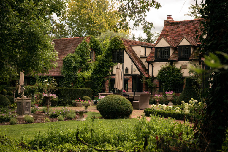 WINDSOR MANOR BERKSHIRE, SL4 - SHOOTFACTORY - OTHER UK HOUSES