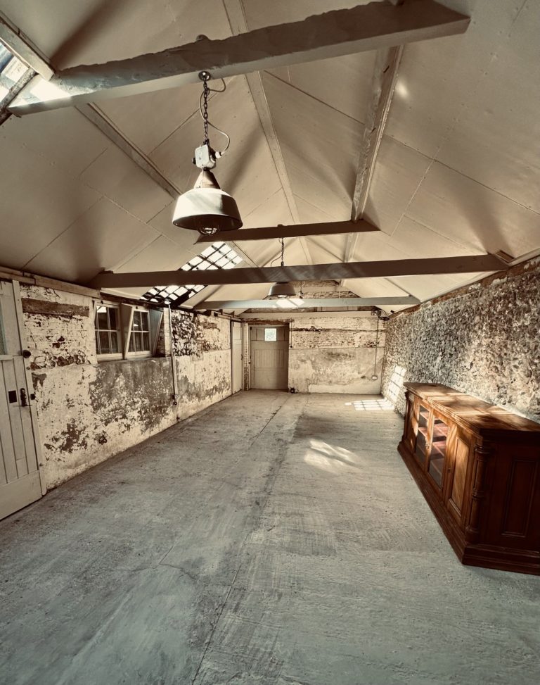 PAINTERS FARM, KENT - SHOOTFACTORY - OTHER UK HOUSES