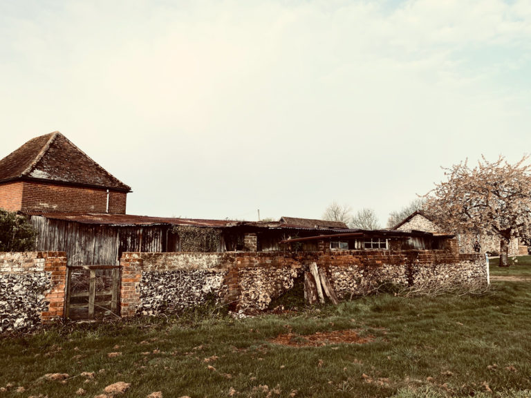 PAINTERS FARM, KENT - SHOOTFACTORY - OTHER UK HOUSES