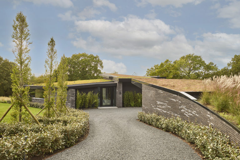 SHARDS WEST SUSSEX, RH17 - SHOOTFACTORY - OTHER UK HOUSES