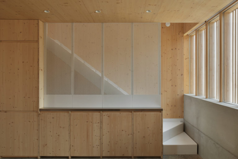 TIMBER HOUSE LONDON, E17 SHOOTFACTORY - LONDON HOUSES