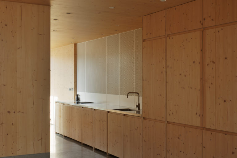 TIMBER HOUSE LONDON, E17 SHOOTFACTORY - LONDON HOUSES