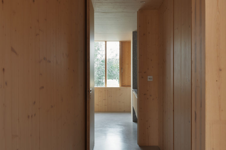 TIMBER HOUSE LONDON, E17 SHOOTFACTORY - LONDON HOUSES