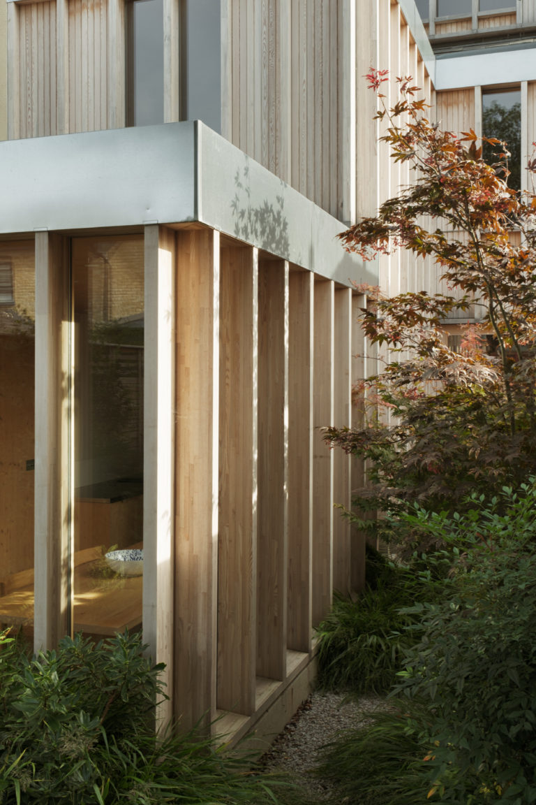TIMBER HOUSE LONDON, E17 SHOOTFACTORY - LONDON HOUSES