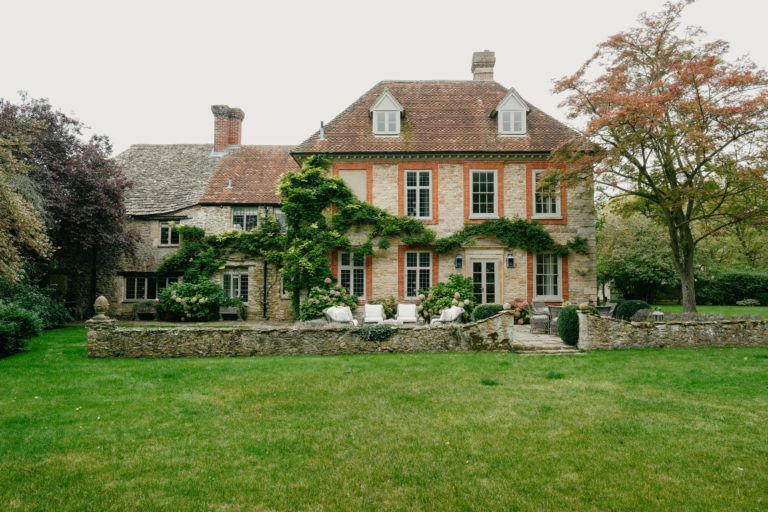 THE VALE OXFORDSHIRE, SN7 - SHOOTFACTORY - OTHER UK HOUSES