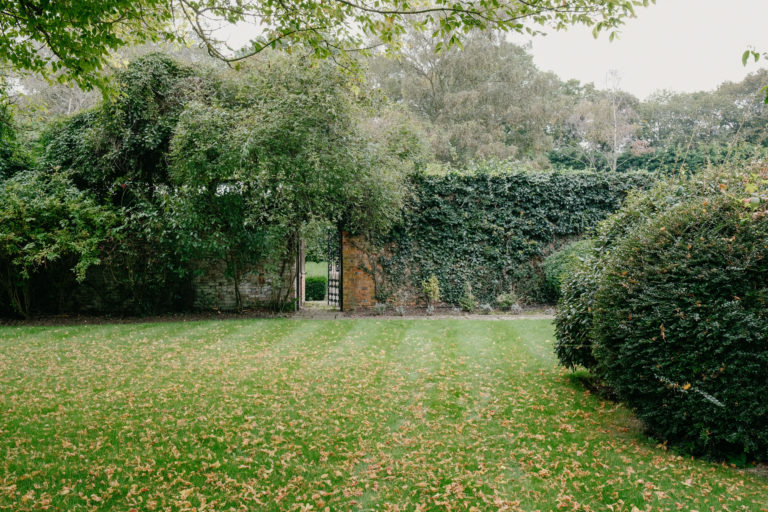 THE VALE OXFORDSHIRE, SN7 - SHOOTFACTORY - OTHER UK HOUSES