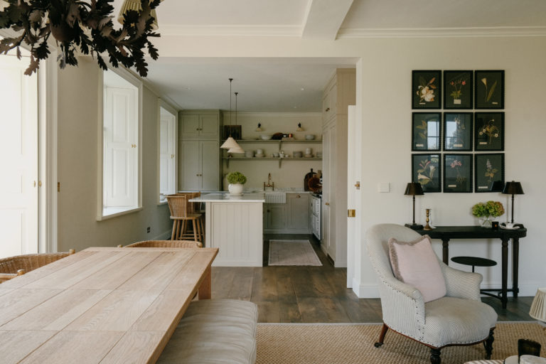 THE VALE OXFORDSHIRE, SN7 - SHOOTFACTORY - OTHER UK HOUSES