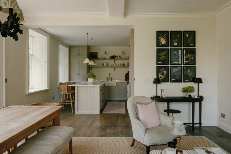 THE VALE OXFORDSHIRE, SN7 - SHOOTFACTORY - OTHER UK HOUSES