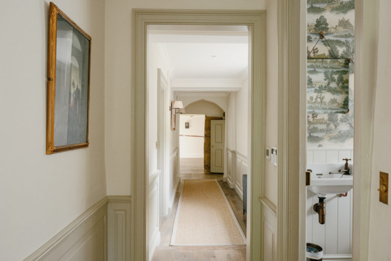THE VALE OXFORDSHIRE, SN7 - SHOOTFACTORY - OTHER UK HOUSES