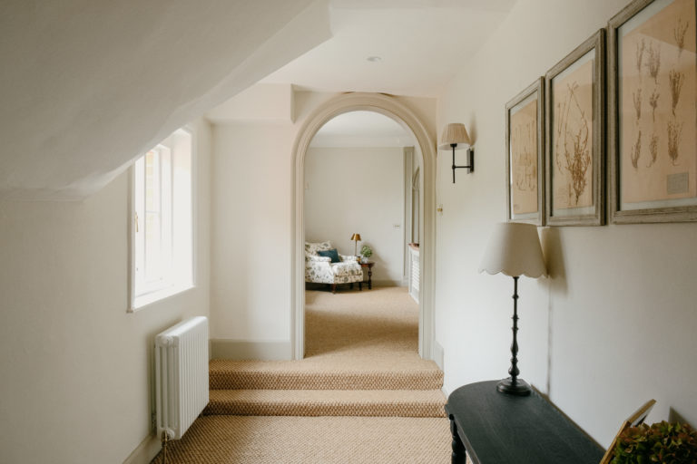 THE VALE OXFORDSHIRE, SN7 - SHOOTFACTORY - OTHER UK HOUSES