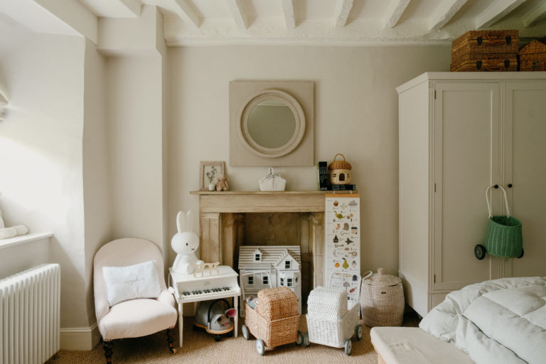 THE VALE OXFORDSHIRE, SN7 - SHOOTFACTORY - OTHER UK HOUSES
