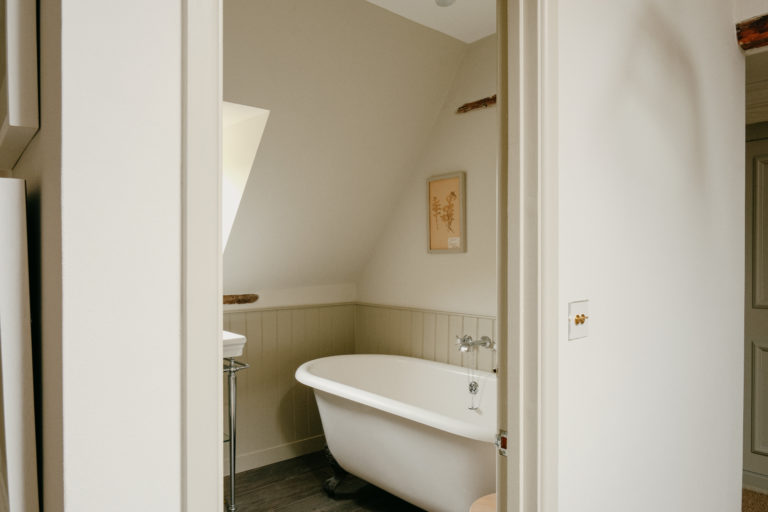 THE VALE OXFORDSHIRE, SN7 - SHOOTFACTORY - OTHER UK HOUSES