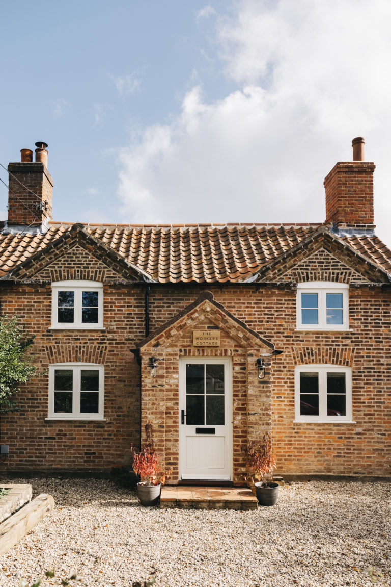 WORKERS COTTAGE NORFOLK, PE31 - SHOOTFACTORY - OTHER UK HOUSES
