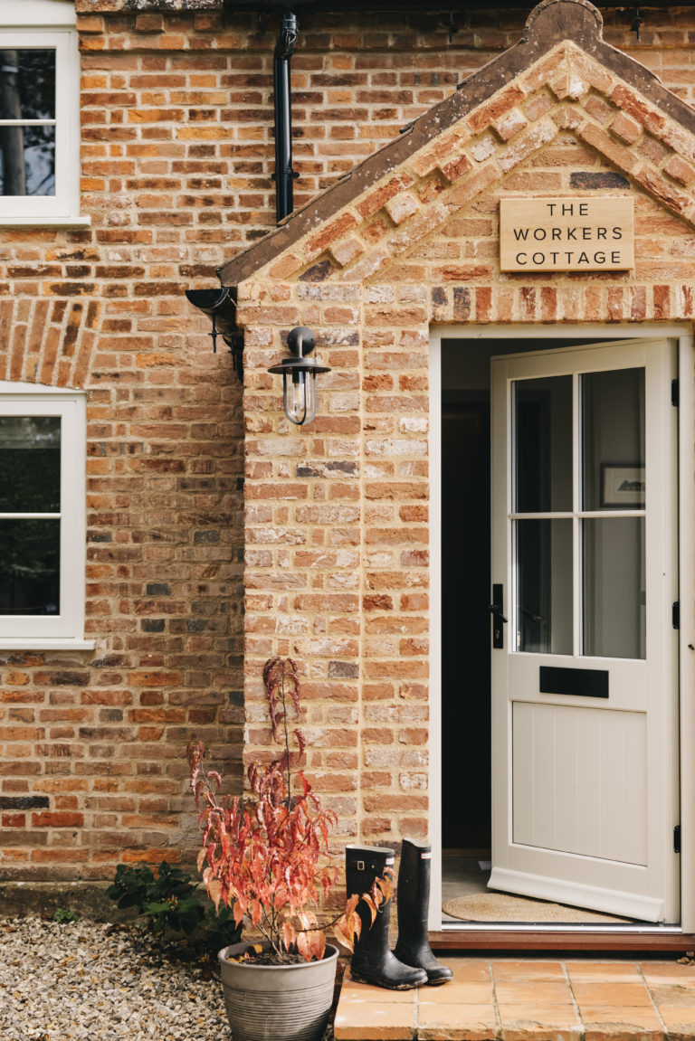 WORKERS COTTAGE NORFOLK, PE31 - SHOOTFACTORY - OTHER UK HOUSES