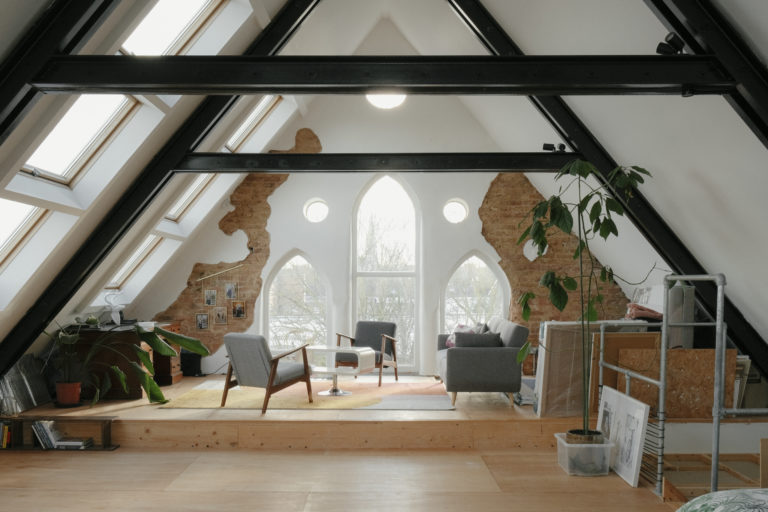 ANISE CHAPEL LONDON, SE23 - SHOOTFACTORY - QUIRKY & UNUSUAL LOCATIONS