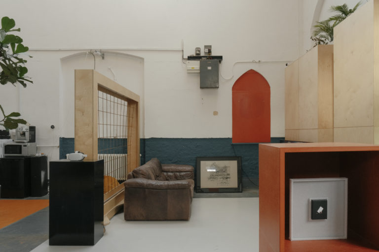 ANISE CHAPEL LONDON, SE23 - SHOOTFACTORY - QUIRKY & UNUSUAL LOCATIONS