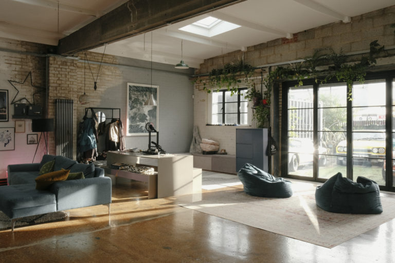 ANISE WAREHOUSE LONDON, SE23 - SHOOTFACTORY - QUIRKY & UNUSUAL LOCATIONS