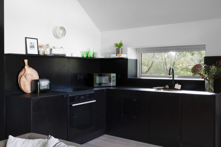 OAK VIEW CABIN WALES, SY22 - SHOOTFACTORY - OTHER UK HOUSES