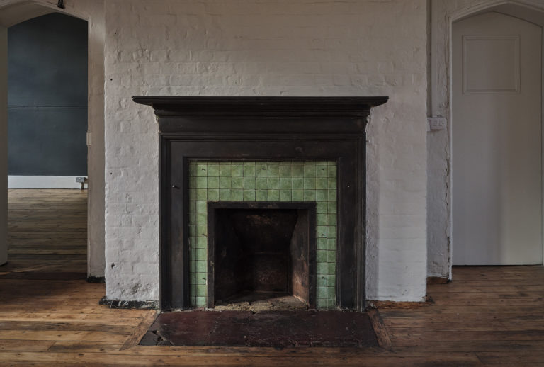 HACKNEY CHAPEL LONDON, E2 - SHOOTFACTORY - PHOTOGRAPHIC STUDIOS