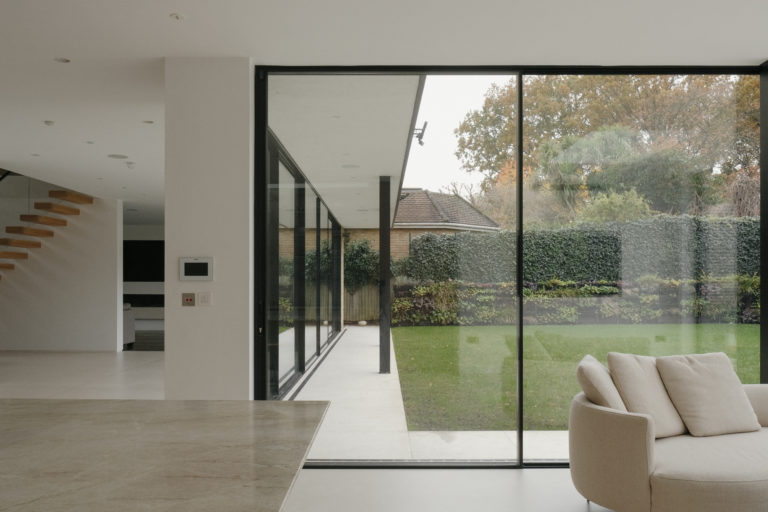 NORTH THREE LONDON, N3- SHOOTFACTORY - LONDON HOUSES
