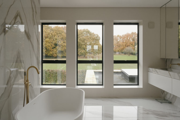 NORTH THREE LONDON, N3- SHOOTFACTORY - LONDON HOUSES