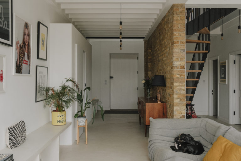 RAW HOUSE LONDON, N2 - SHOOTFACTORY - LONDON HOUSES