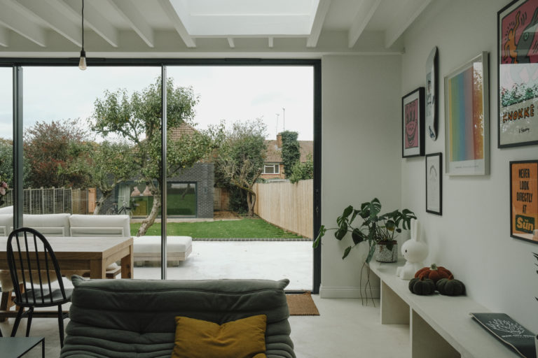 RAW HOUSE LONDON, N2 - SHOOTFACTORY - LONDON HOUSES