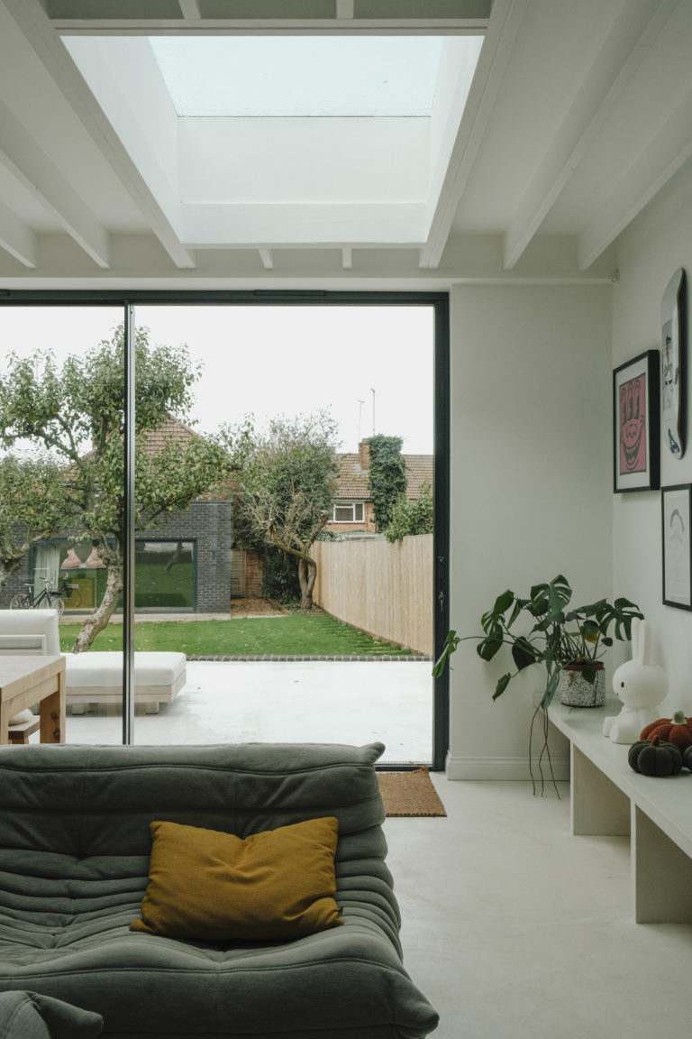 RAW HOUSE LONDON, N2 - SHOOTFACTORY - LONDON HOUSES