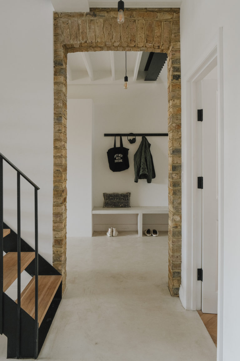RAW HOUSE LONDON, N2 - SHOOTFACTORY - LONDON HOUSES