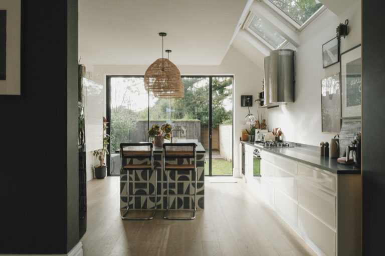 SEVENTY NINE LONDON, N20 - SHOOTFACTORY - LONDON HOUSES
