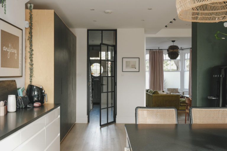 SEVENTY NINE LONDON, N20 - SHOOTFACTORY - LONDON HOUSES