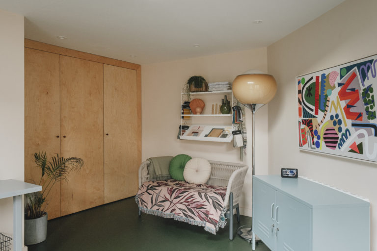 SEVENTY NINE LONDON, N20 - SHOOTFACTORY - LONDON HOUSES