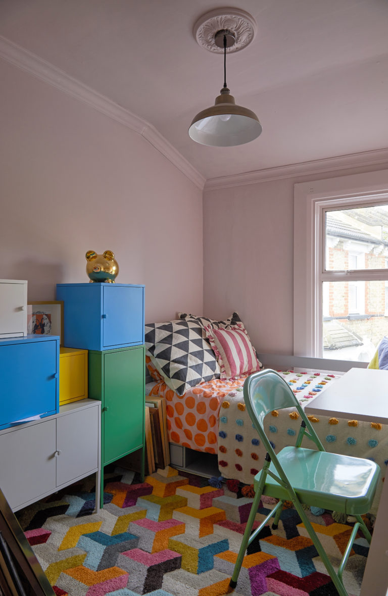 TOUCAN LONDON, SE6 - SHOOTFACTORY - LONDON HOUSES