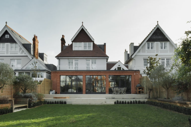 CREEKSIDE LONDON, TW11 - SHOOTFACTORY - LONDON HOUSES