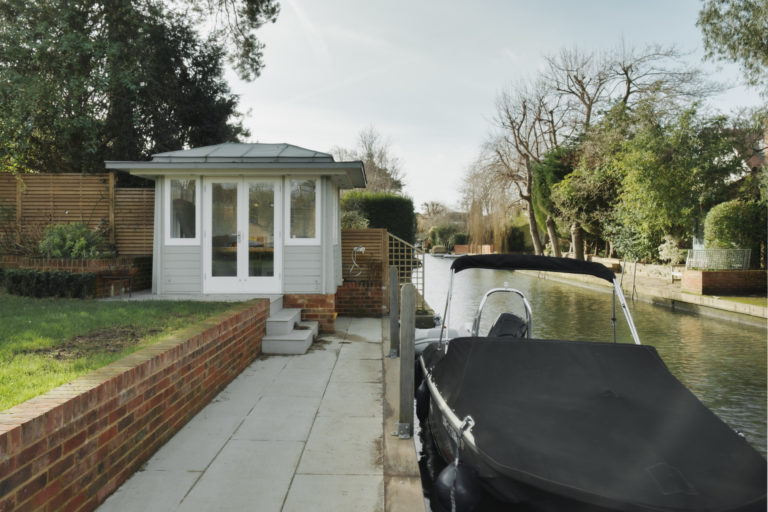 CREEKSIDE LONDON, TW11 - SHOOTFACTORY - LONDON HOUSES