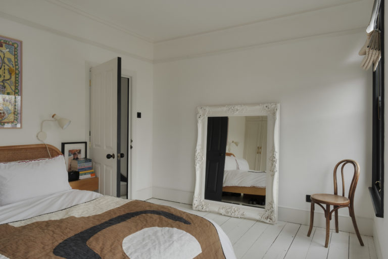 DAWLISH LONDON, E10 - SHOOTFACTORY - LONDON HOUSES