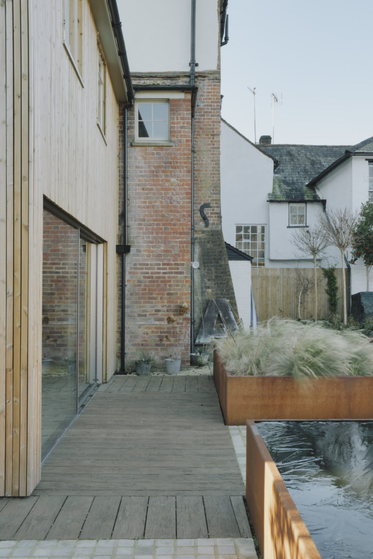 DENMARK HOUSE LONDON, RG9 - SHOOTFACTORY - LONDON HOUSES