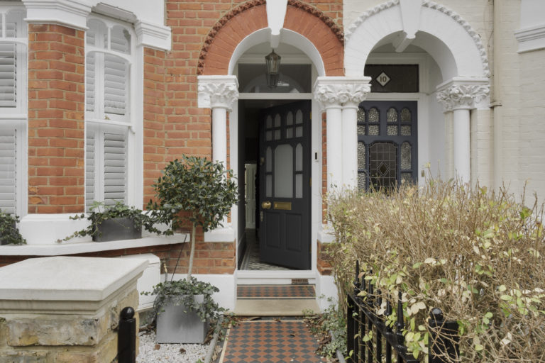RICHMOND GARDENS LONDON, TW9 - SHOOTFACTORY - LONDON HOUSES