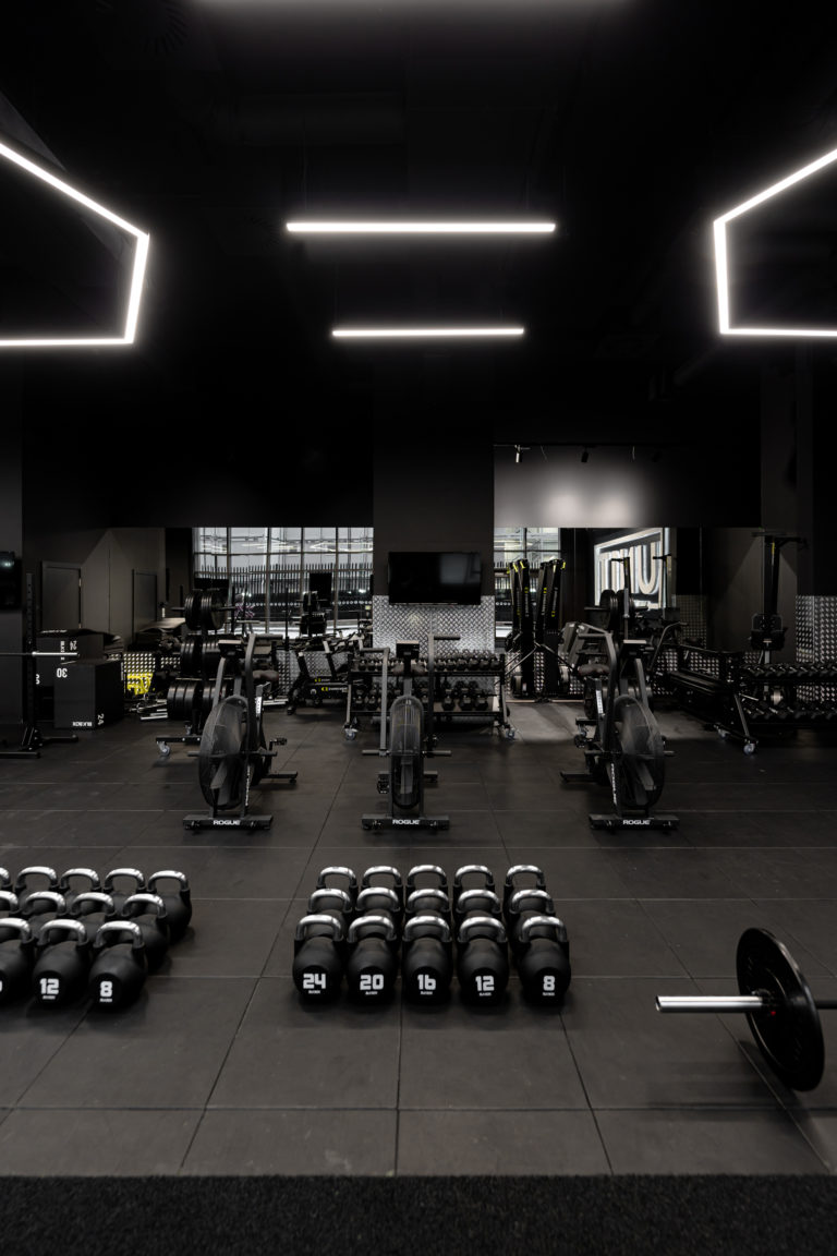 UNIT NINE LONDON, SW11 - SHOOTFACTORY - COMMERCIAL & INDUSTRIAL