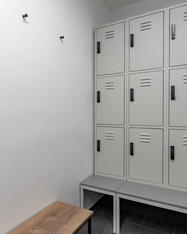 UNIT NINE LONDON, SW11 - SHOOTFACTORY - COMMERCIAL & INDUSTRIAL