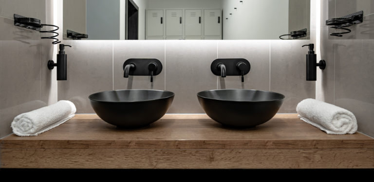 UNIT NINE LONDON, SW11 - SHOOTFACTORY - COMMERCIAL & INDUSTRIAL