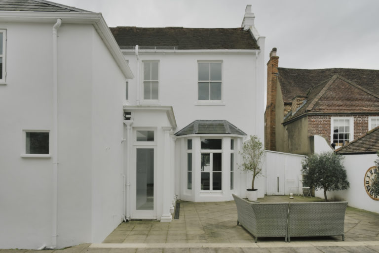 WILLOW LONDON, TW17 - SHOOTFACTORY - LONDON HOUSES