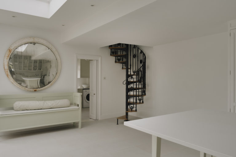 WILLOW LONDON, TW17 - SHOOTFACTORY - LONDON HOUSES
